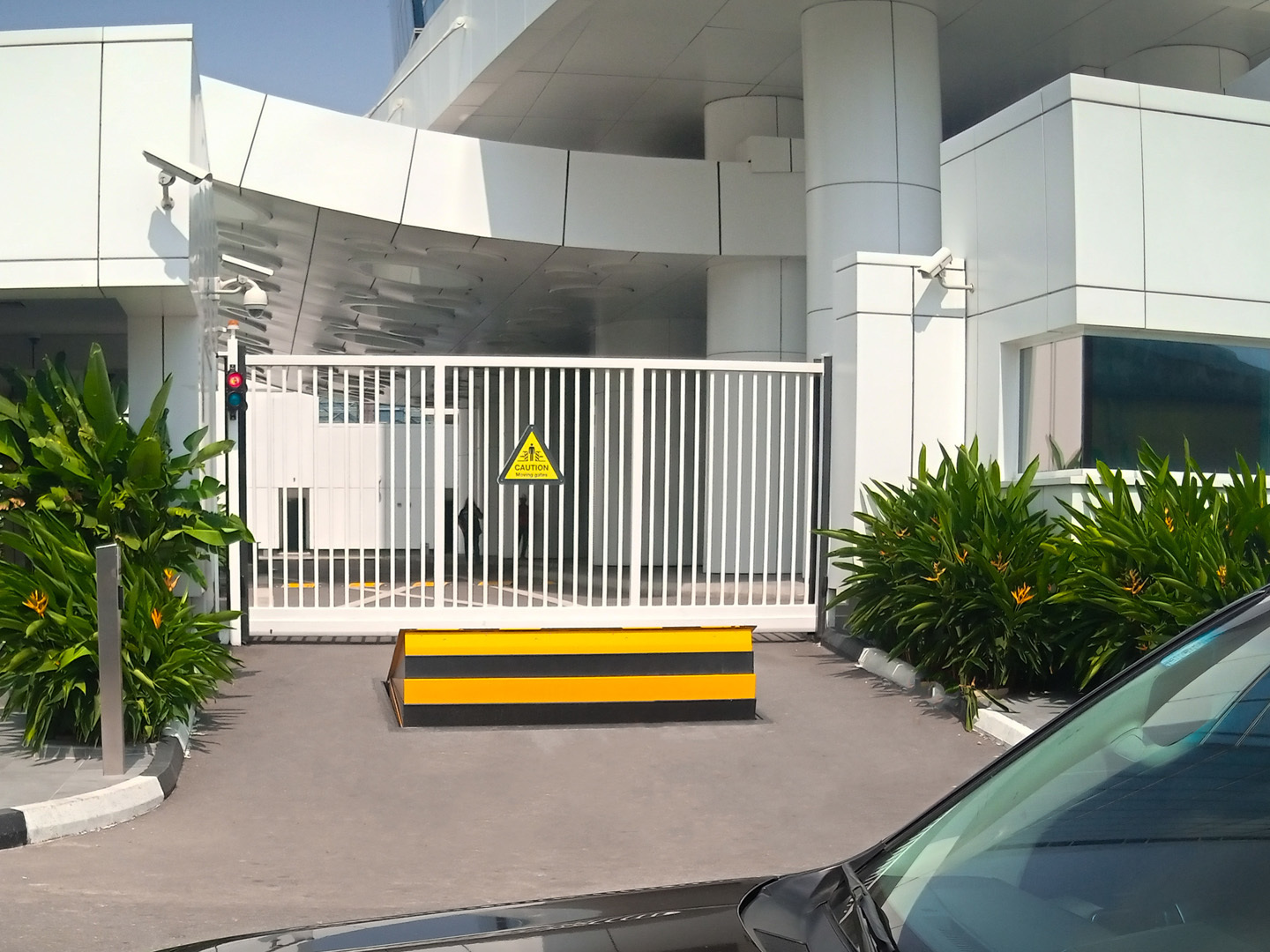 Industrial sliding gate example